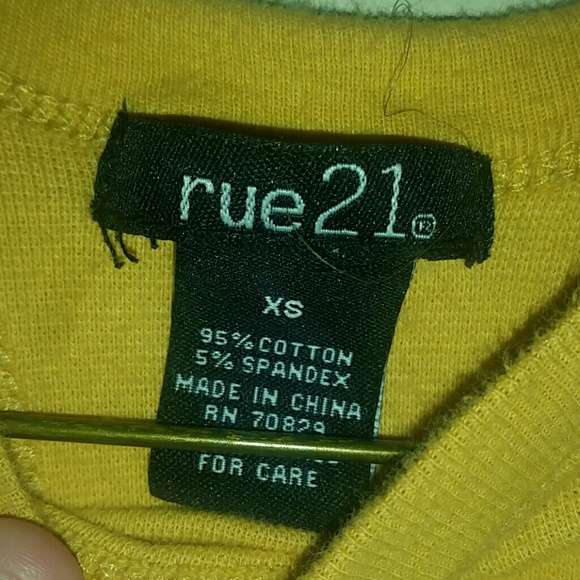 Rue 21 yellow halter top - Picture 2 of 2